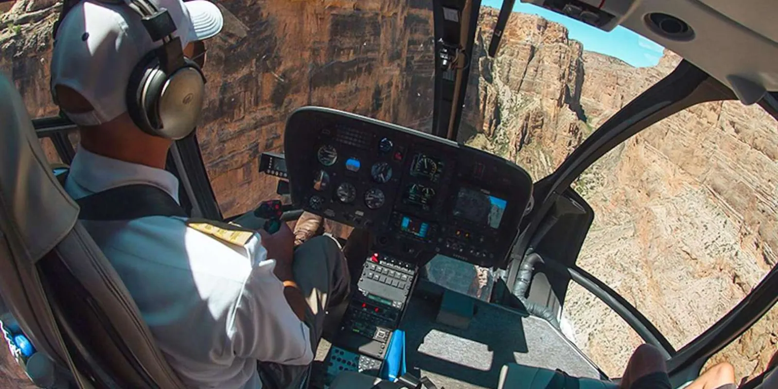 View over the pilot’s shoulder from the ECO-Star cockpit during the canyon flight